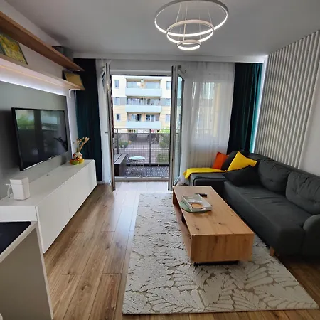 Comfortable Apart, Old Town, Free Parking, Fast Wi-fi, Lift, Ac, Self Check-in 24h, Stare Miasto, Winda, Nowy Budynek, Garaz 0 Zl, Klimatyzacja Apartman Wrocław