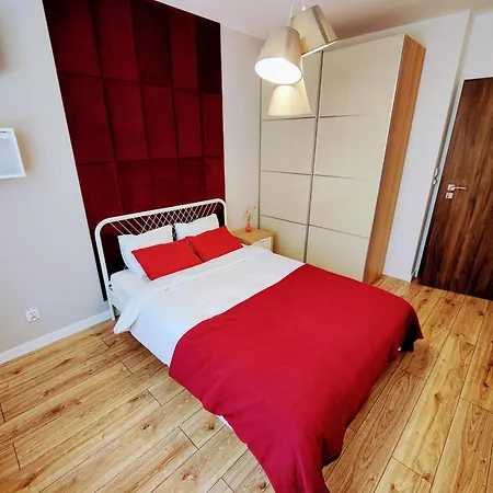 Comfortable Apart, Old Town, Free Parking, Fast Wi-fi, Lift, Ac, Self Check-in 24h, Stare Miasto, Winda, Nowy Budynek, Garaz 0 Zl, Klimatyzacja Appartement *